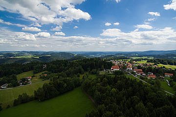 Blick auf Oberkreuzberg, Spiegelau, Bayerischer Wald Mit die beste Luft gibt es in der Ferienregion